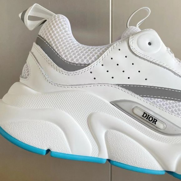 Size 8 - Dior B22 White - Picture 1 of 4